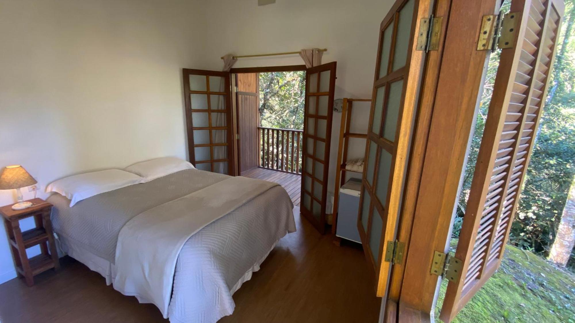 Quarto Duplo